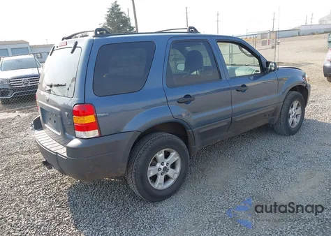 2005 Ford Escape Xlt из США, поврежденный, VIN 1FMYU93155KE23809